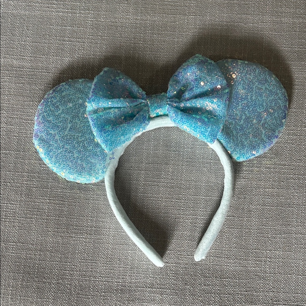 Sparkly Blue Sequin Minnie Mouse Ears Headband